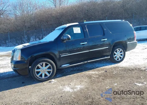 2009 GMC Yukon Xl 1500 Denali z USA, uszkodzony, nr VIN 1GKFK06289R275335